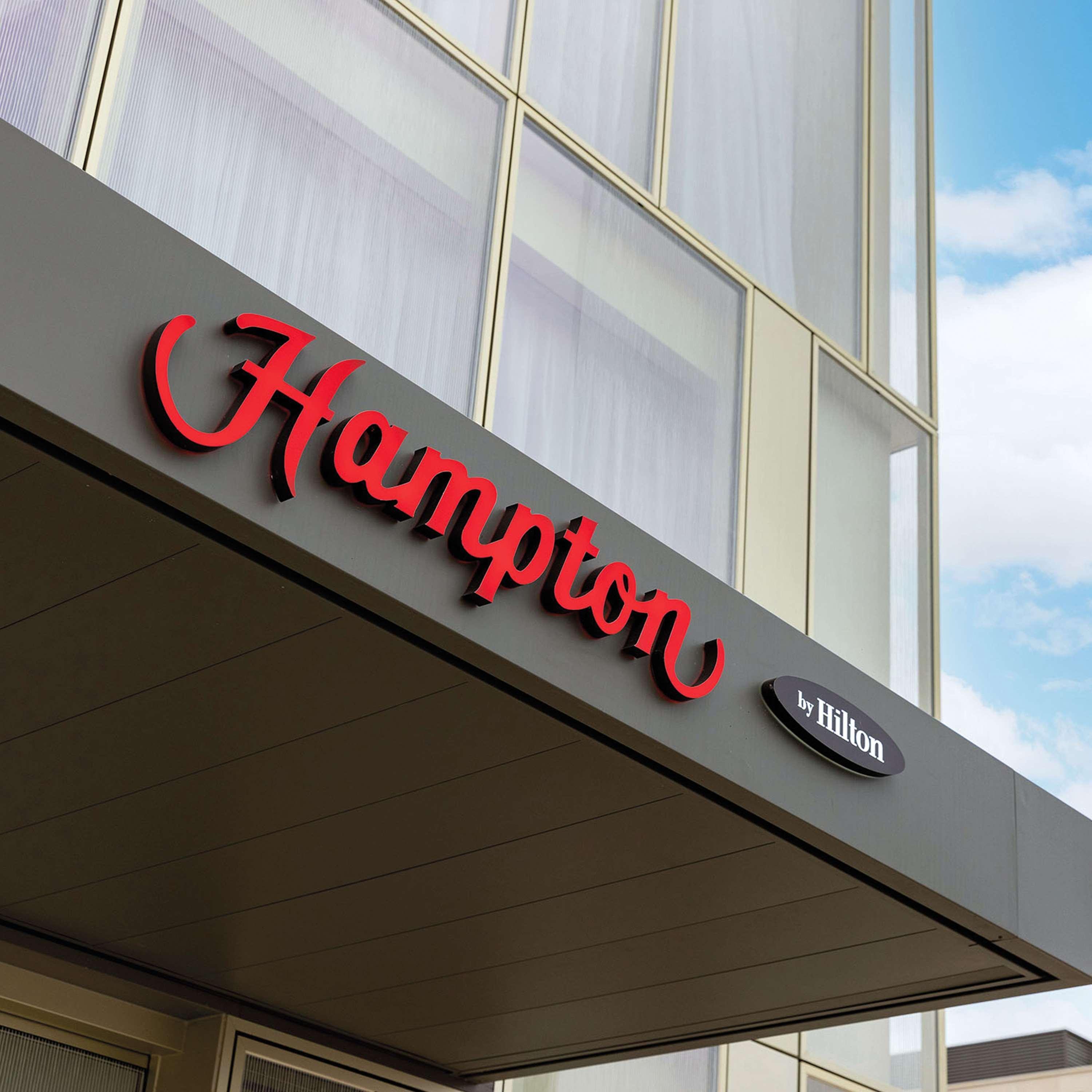 Hampton By Hilton Tours Centre, France Hotel Екстериор снимка